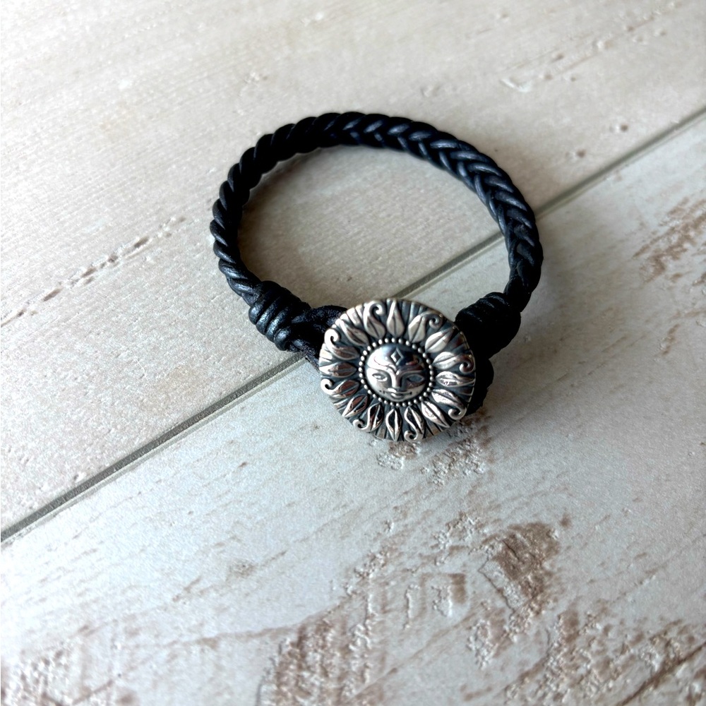James Avery